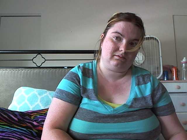 Capturi de ecran de difuzare brelovesyou