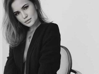 Chat video erotic BrilliantKimmy