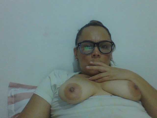 Fotografii briseidax7 ⭐❤️ALL FAMILY HERE AND I AM HORNY❤️⭐❤️ #hairy ❤️⭐❤️I HOPE THEY DO NOT CATCH ME❤️⭐❤️ #milf #bigtits #asstomouth ⭐tortura ❤️ #freak #atm #alldoing #SWEET #sexy #queen♥ #lovense #ohmibod