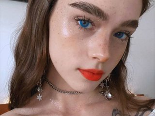 Chat video erotic BrokenDoll666