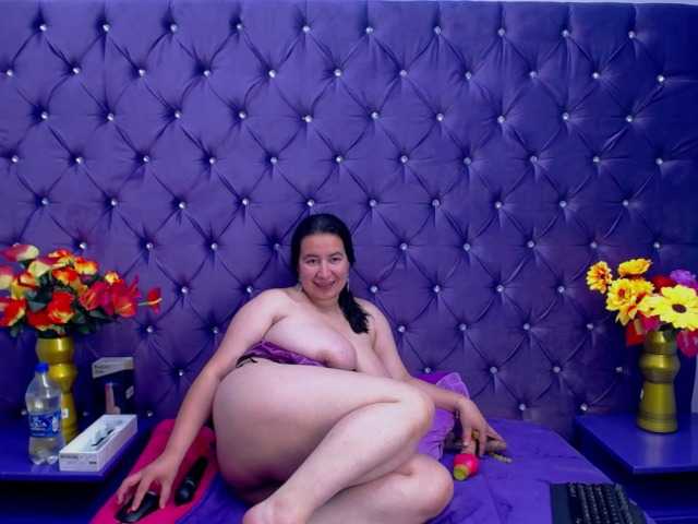 Fotografii BulmaPrinces I am a beautiful and very hot girl I love playing everything #bigboobs #bbw #curvy #natural I LOVE ANAL ....