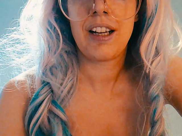 Capturi de ecran de difuzare bunnycaress