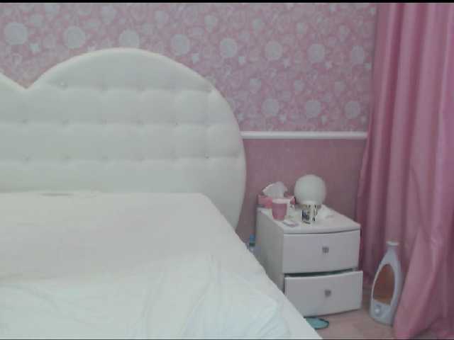 Capturi de ecran de difuzare BunnySue