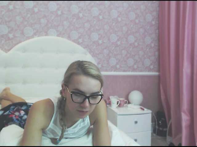 Capturi de ecran de difuzare BunnySue