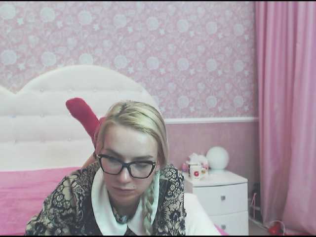 Capturi de ecran de difuzare BunnySue