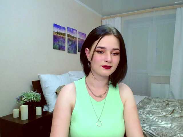 Fotografii BurningHearte Hello guys! i m new here and happy to start be online on Bonga! Welcome to my room! i d like to see ou in Pvt and Grp shows! Enjoy))