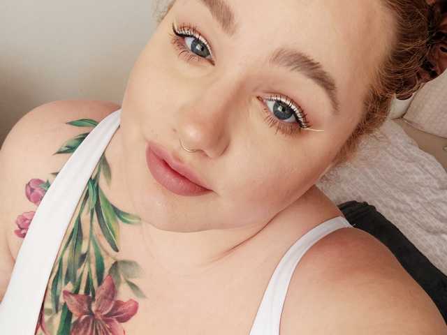 Chat video erotic BustyLilly