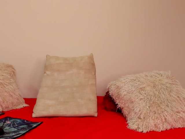 Capturi de ecran de difuzare CaitlynLian