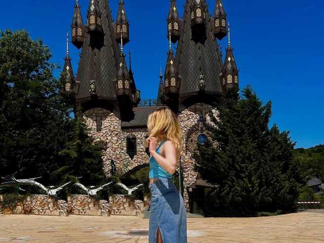 Fotografie a profilului CallmeAnna