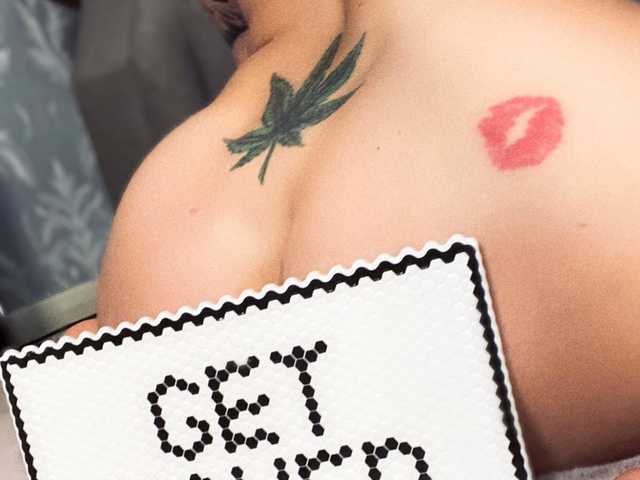 Fotografie a profilului CallMeBadGirl