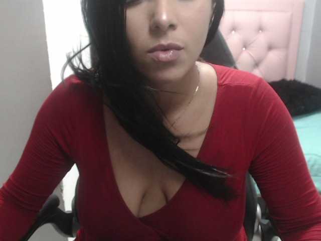 Capturi de ecran de difuzare Camiilaa