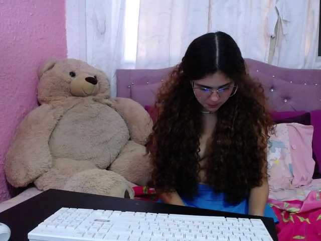 Fotografii candy-lolly- Pervy daddys girl looking lovce and hard sex♥♥c2c open cam and wacth u 25tks♥