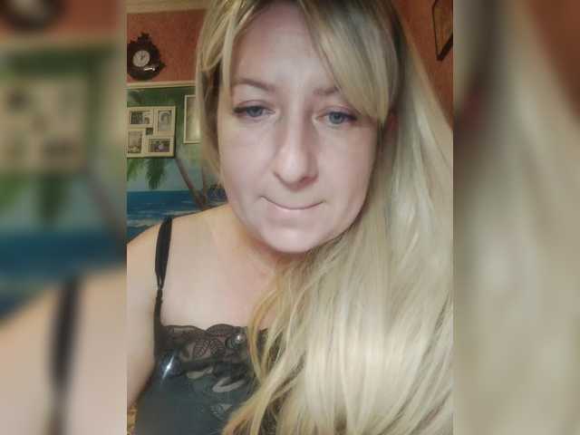 Capturi de ecran de difuzare CandyHelen32