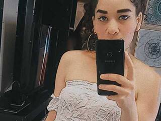 Chat video erotic candystivenso