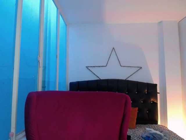 Capturi de ecran de difuzare candystorm01