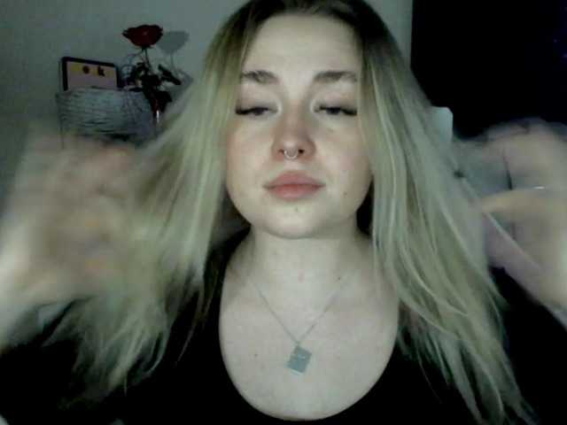 Capturi de ecran de difuzare Carmen4you