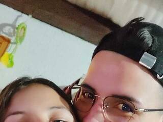 Chat video erotic CaroAndSebastia