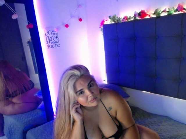 Fotografii CaroEscobar HELLO MY LOVES I AM VERY NAUGHTY AND I WISH YOU MAKE ME SCREAM WITH PLEASURE WITH MY LUSH :) :) FOR US TO HAVE FUN I PUT YOUR NAME ON MY TITS FOR 200 TKD