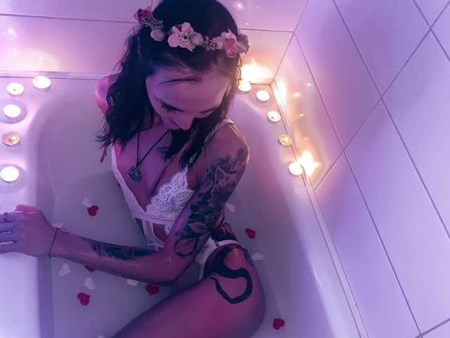 Fotografie a profilului Carolsweet