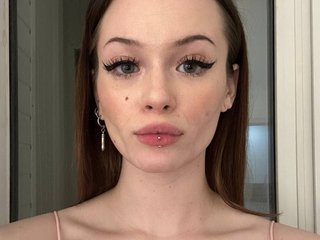 Chat video erotic CarolynLindsey