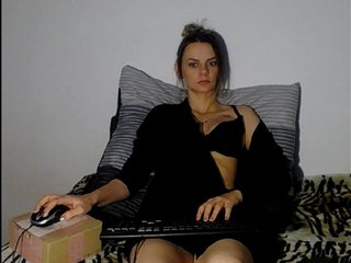 Capturi de ecran de difuzare CatherineKiss