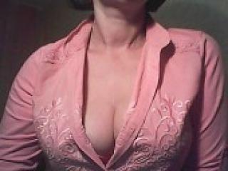 Chat video erotic catwoman89