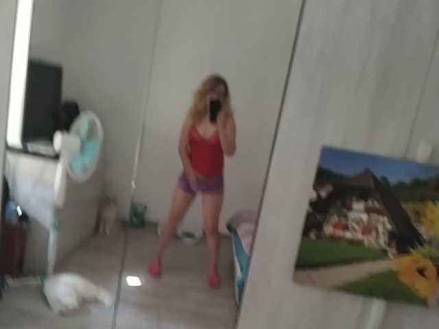 Capturi de ecran de difuzare Cecilexxx