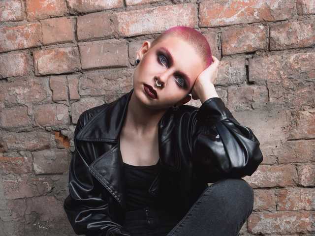 Fotografie a profilului chainmailgirl