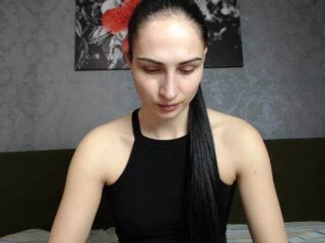 Capturi de ecran de difuzare charlenebea