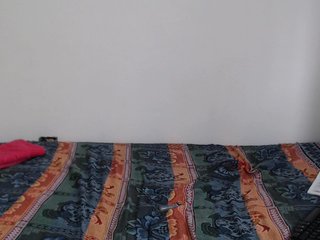 Capturi de ecran de difuzare charlizelatin