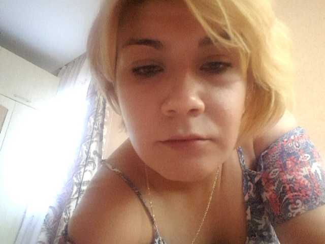Capturi de ecran de difuzare CharlotteAce