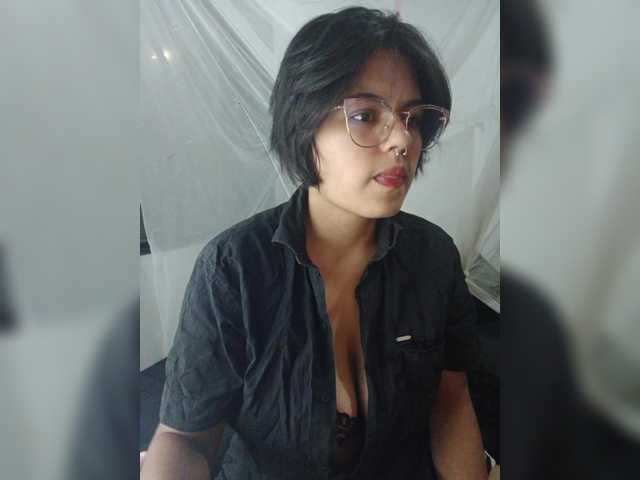 Capturi de ecran de difuzare CherryAangela