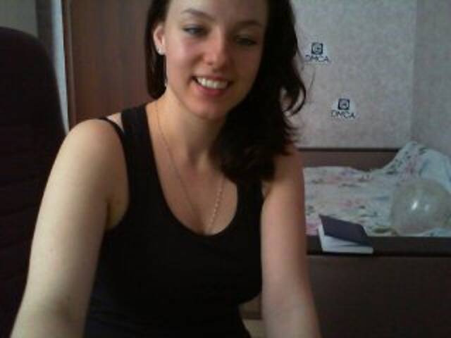 Capturi de ecran de difuzare CherryAlexa