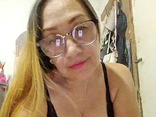 Chat video erotic cherrywhite03