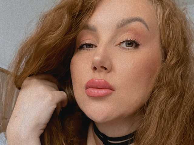 Fotografie a profilului cherryygirl