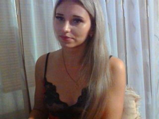 Capturi de ecran de difuzare CherylLove