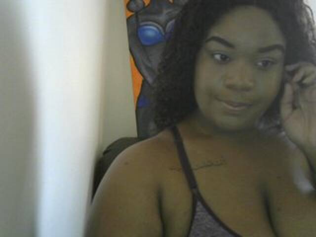 Capturi de ecran de difuzare chestychasity