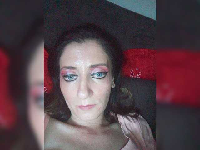 Capturi de ecran de difuzare ChristianaHot