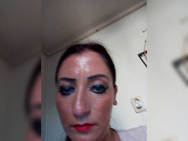 Capturi de ecran de difuzare ChristianaHot