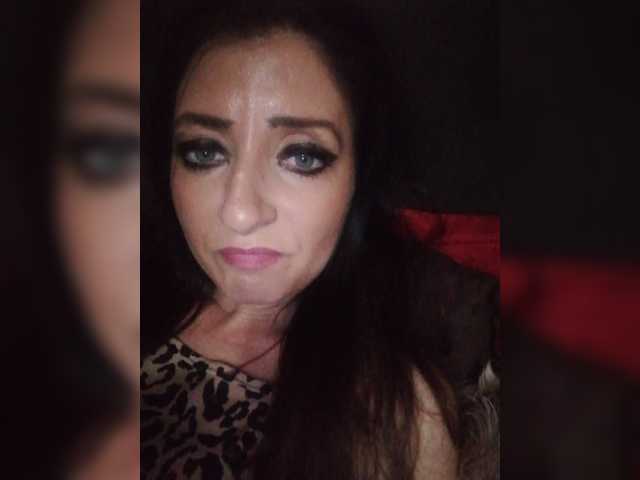 Capturi de ecran de difuzare ChristianaHot