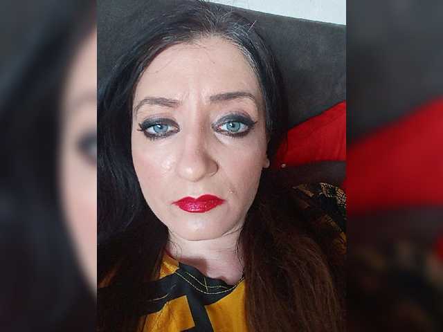 Capturi de ecran de difuzare ChristianaHot