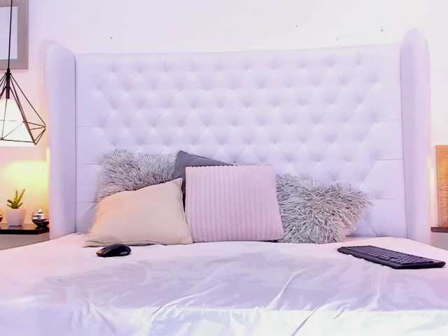 Capturi de ecran de difuzare CindyFerrer