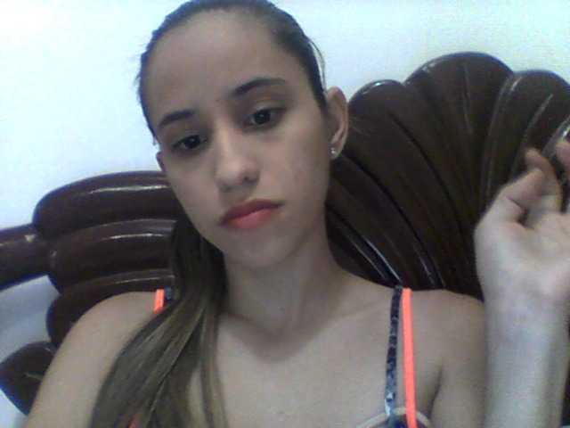 Capturi de ecran de difuzare Cindyhornyxx