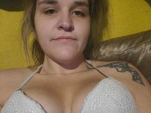 Capturi de ecran de difuzare CindyMonroe