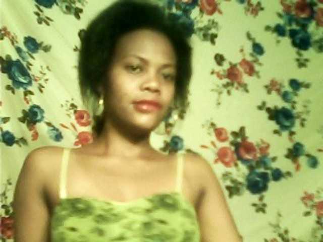 Capturi de ecran de difuzare CLOOVER