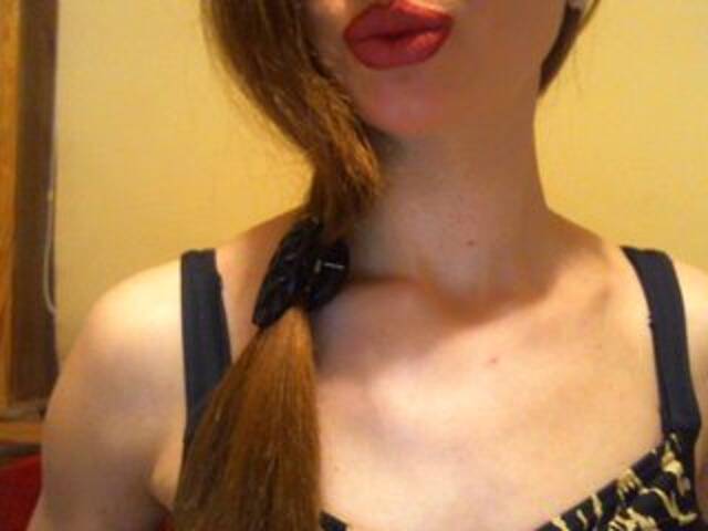 Capturi de ecran de difuzare CocoMademoise