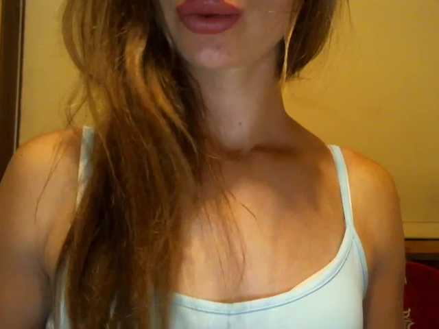 Capturi de ecran de difuzare CocoMademoise