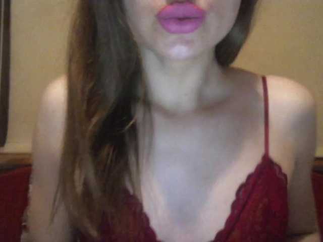 Capturi de ecran de difuzare CocoMademoise