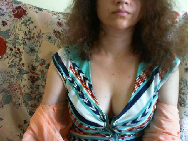 Capturi de ecran de difuzare Colina25