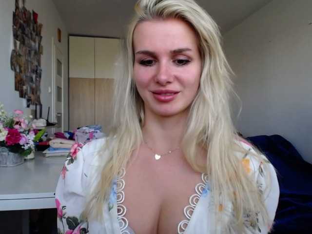 Capturi de ecran de difuzare Cornelia22hot